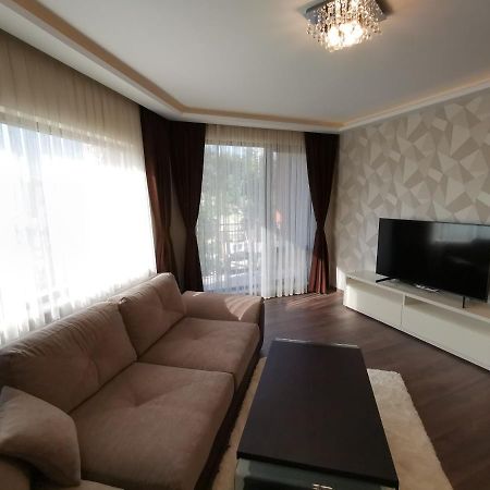 City Center Lux Apartment 바르나 외부 사진