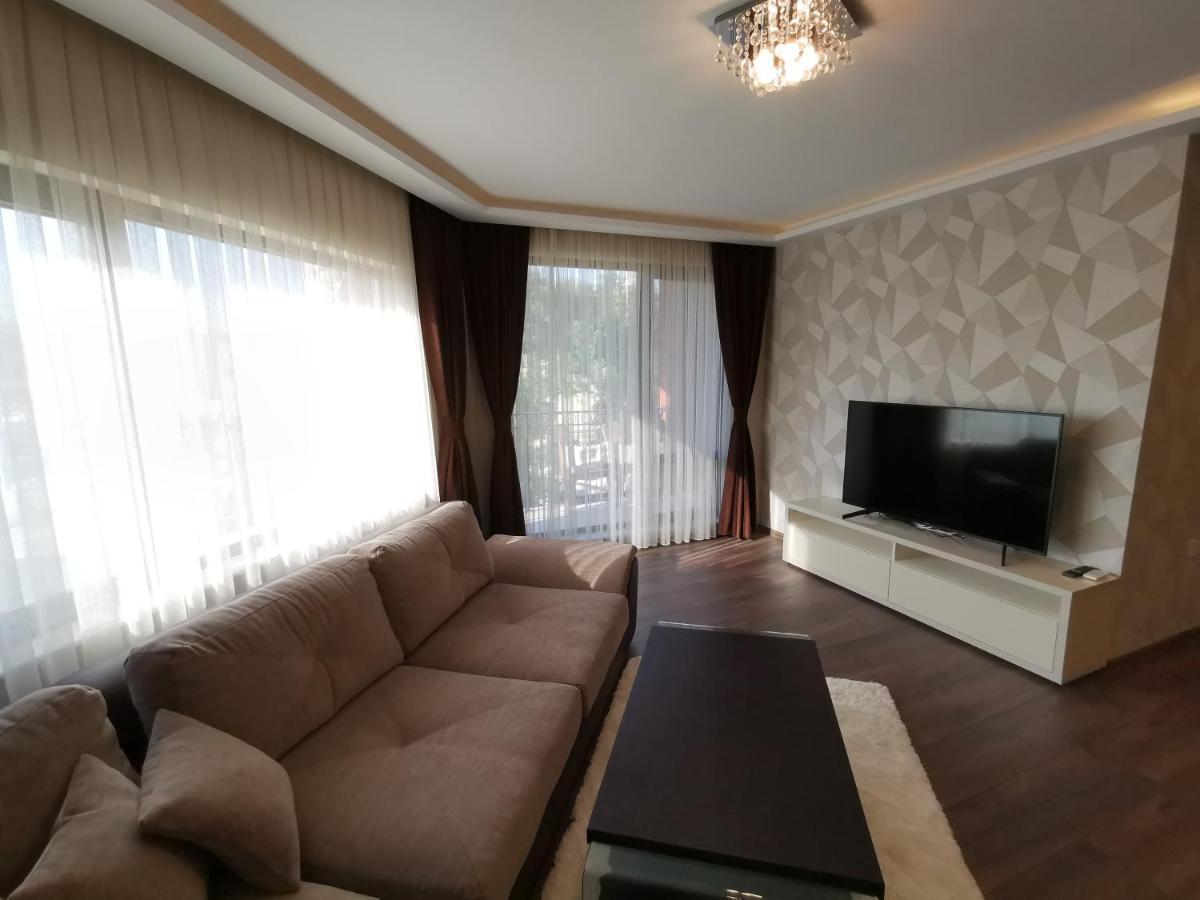 City Center Lux Apartment 바르나 외부 사진